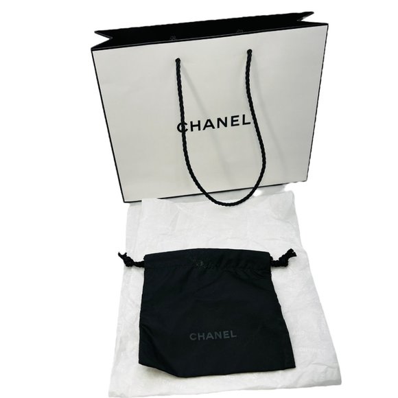CHANEL Handbags - Chanel Gift Bag Set Authentic Pouch Tissue Paper and Gift Bag